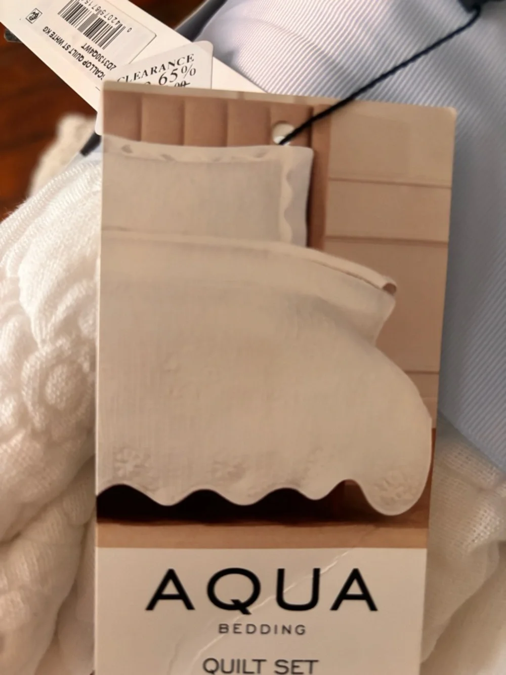 New Aqua from Bloomingdale’s King size  Quilt Set/Comforter $375